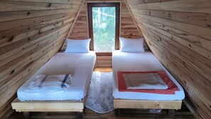Egyptian cotton sheets, premium bedding, free WiFi, bed sheets