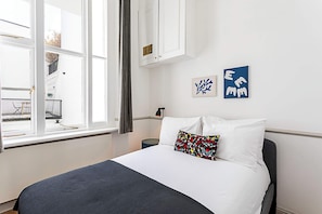 Basic Apartment, Multiple Beds - Luxury South Kensington Flat (London)
