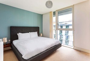 Apartment | 1 bedroom, free WiFi - City-Close 1-Bed Apartment near Tower Hill (London)