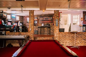 Spielezimmer