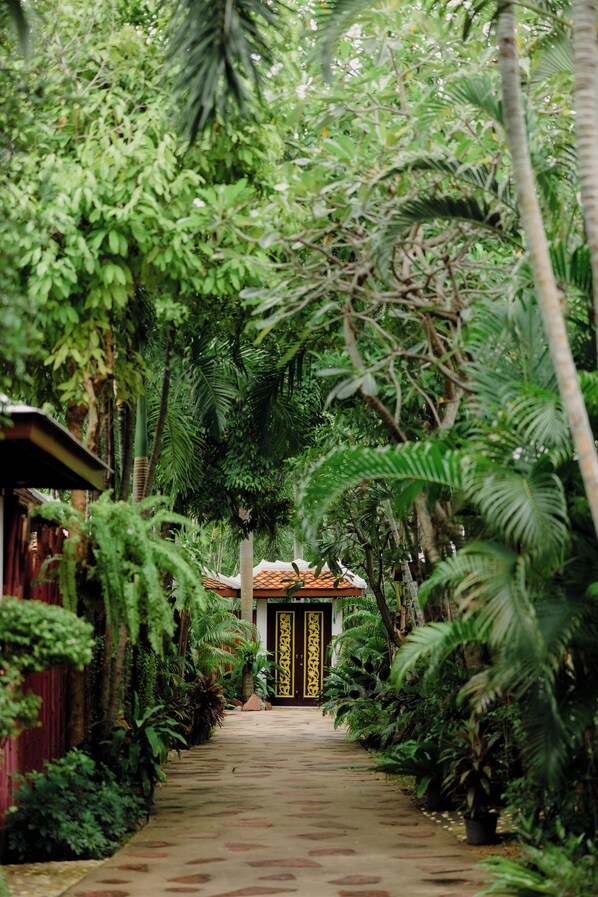 Exterior - Villa Raya Private Pool Villas Resort (Pattaya)