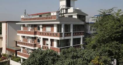 The Palatial Homes- Luxury home stay in Dehradun