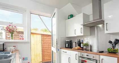 2 bedroom accommodation in Foxhole, near St. Austell