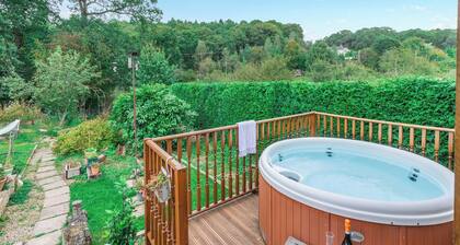 3 bedroom accommodation in Drybrook