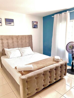 2 bedrooms, WiFi, bed sheets