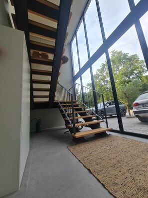Interior - Middle Loft (Estorãos)