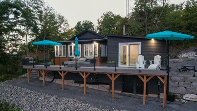 The Water's Edge-A Modern Waterfront Cottage Rental