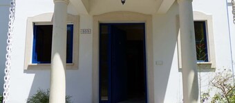 Casa Cecilia - Seaside Serenity and Coastal Charm