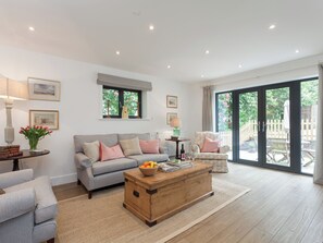 Unclassified image, 3 of 24, button