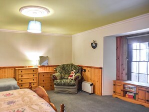 1 bedroom, free WiFi, bed sheets