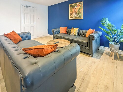 2 bedroom accommodation in Blackpool