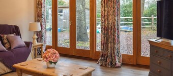 1 bedroom accommodation in Hankham, near Pevensey