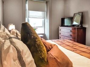 Free WiFi, bed sheets - 2 bedroom accommodation in Musselburgh, near Edinburgh (Musselburgh, near Edinburgh)