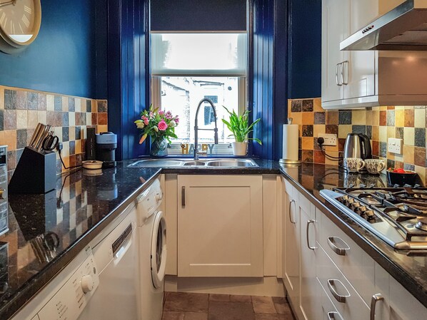 Dishwasher - 2 bedroom accommodation in Musselburgh, near Edinburgh (Musselburgh, near Edinburgh)