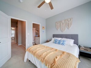 2 bedrooms, desk, iron/ironing board, travel crib