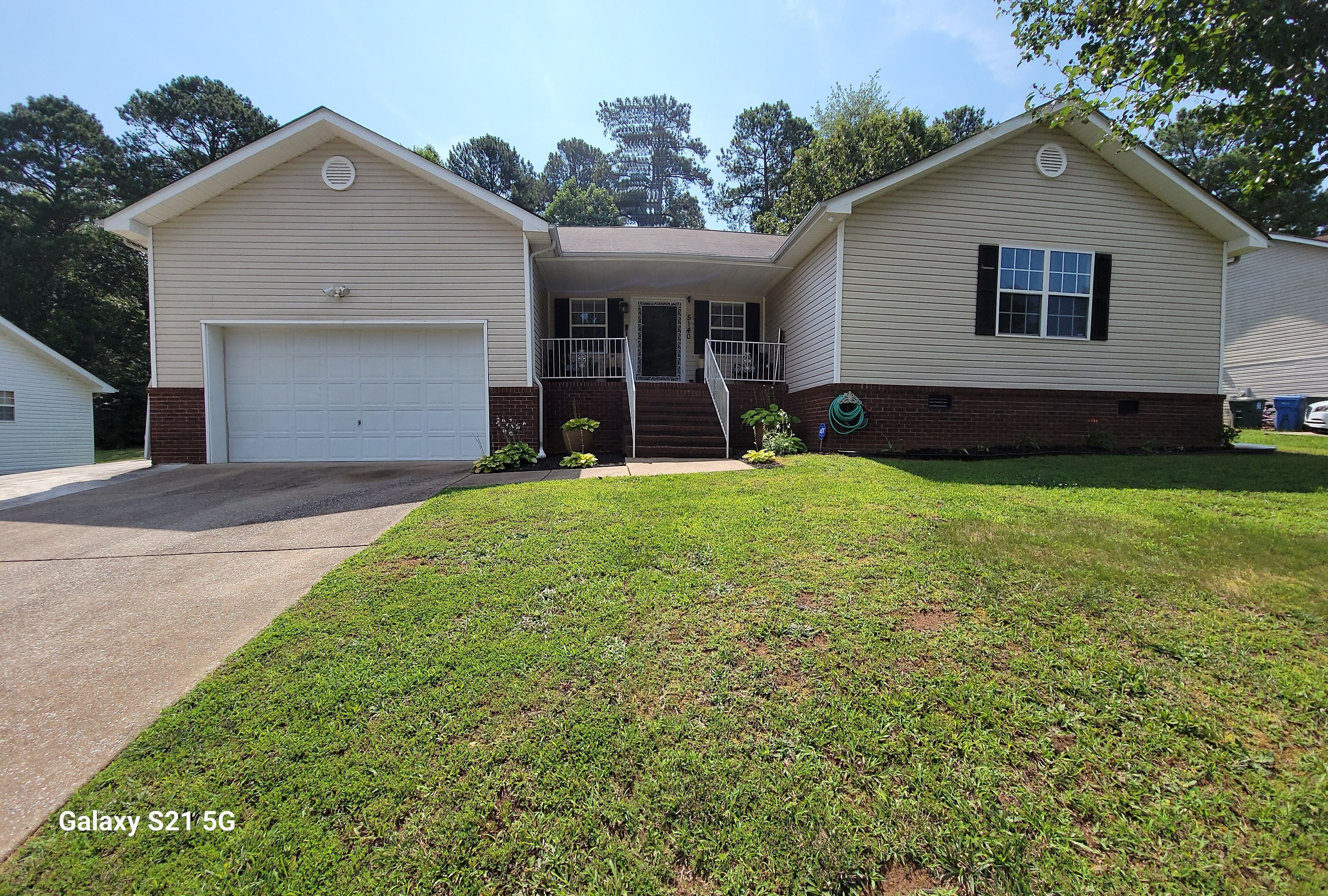 Leisure Time is a stylish, comfy home that you will enjoy
