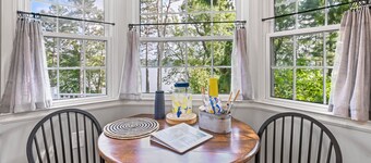 Lake Front Cottage with Amazing Firepit, Private Dock, Sleeps 6-8