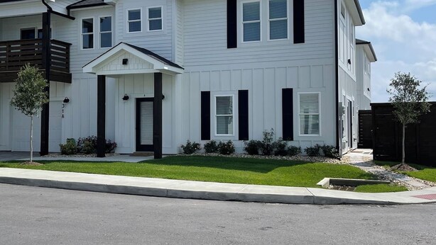 Exterior - Ocean Breeze | Steps to Beach, Heated Pool & Views (Corolla)