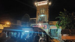 Unclassified image, 3 of 12, button - Nha nghi binh dan so 3 bac lieu  (Bac Lieu)