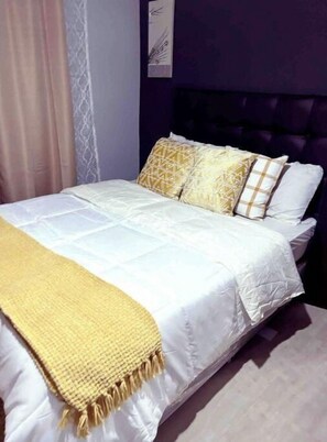 2 bedrooms, WiFi, bed sheets