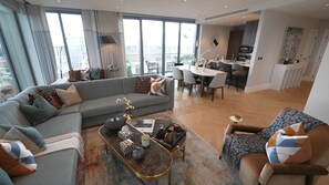 Apartment, 2 Queen Beds | Living area