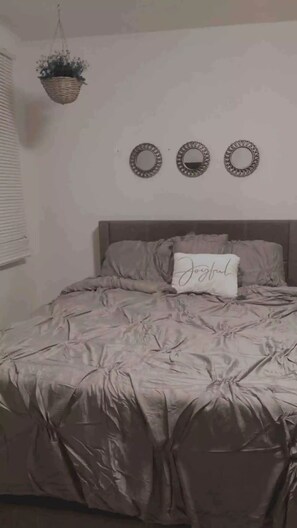 1 Schlafzimmer, Bügeleisen/Bügelbrett, WLAN, Bettwäsche