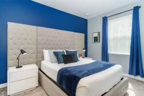 7 室のベッドルーム、セーフティボックス (室内)、アイロン / アイロン台、旅行用ベビーベッド