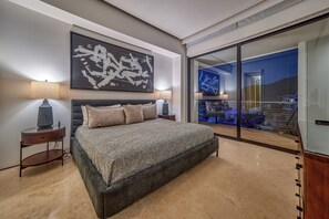 2 sovrum, värdeförvaringsskåp på rummet och strykjärn/strykbräda