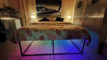 1 quarto, roupa de cama