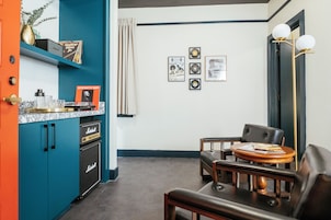 43-inch Smart TV with cable channels, music library, stereo