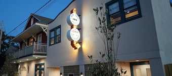 Dew Drop Inn