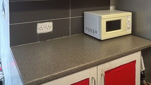 Unclassified image, 3 of 5, button - Stunning and Comfortable 1-bed House in Sheffield (Sheffield)