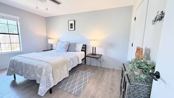 Desk, iron/ironing board, WiFi (free), bed sheets