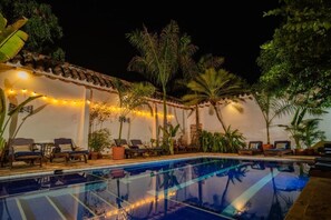 Outdoor pool - Hotel Boutique Al Alma (Santa Fe de Antioquia)