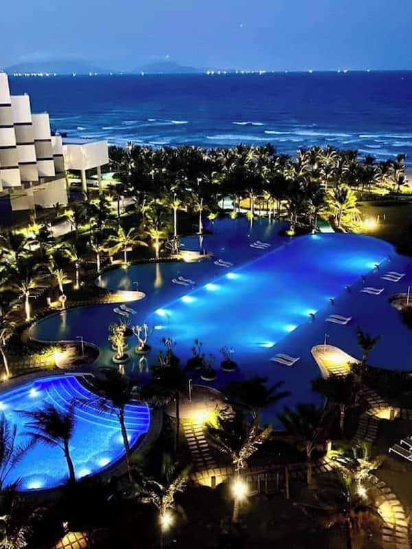 Front of property - evening/night