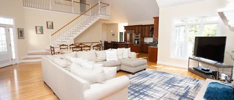 Smart-TV, Tischtennisplatte