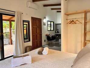 1 habitación, wifi y ropa de cama