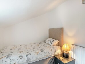 4 habitaciones, wifi gratis y ropa de cama