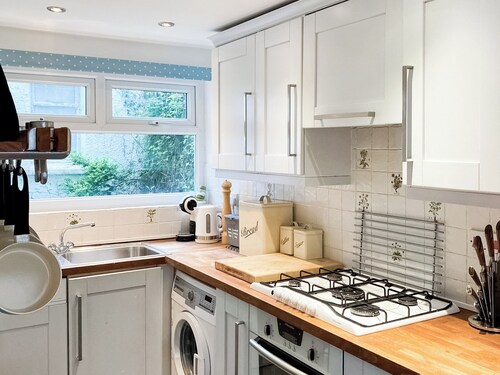 2 bedroom accommodation in Broad Haven