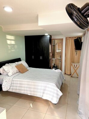 1 Schlafzimmer, WLAN, Bettwäsche