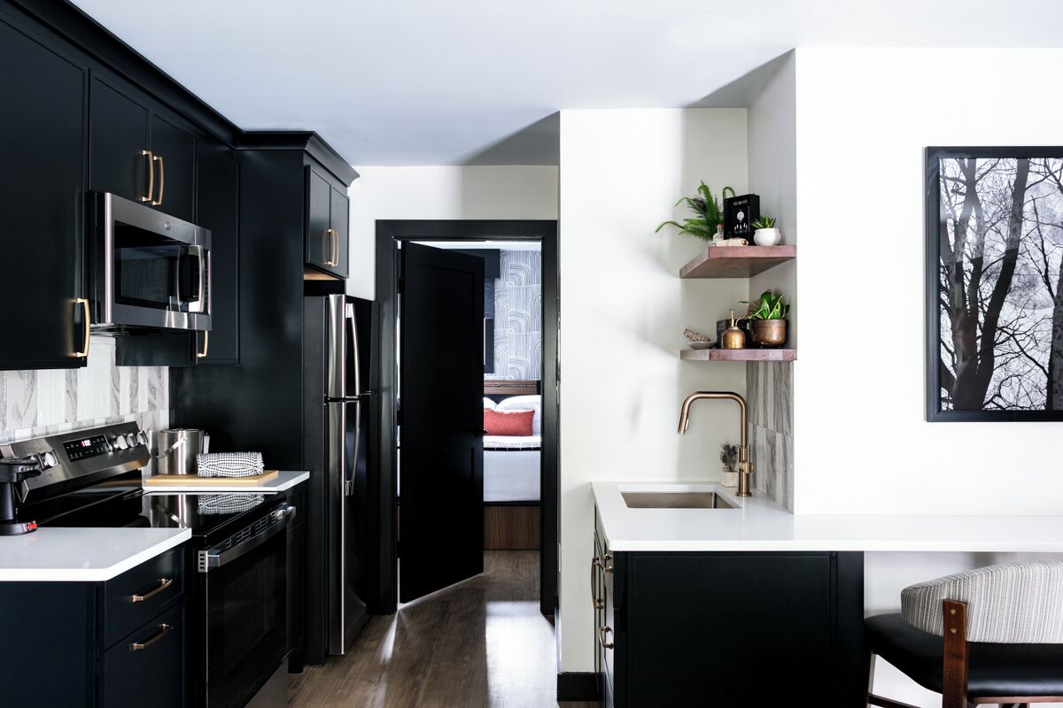 Mini-fridge, coffee/tea maker