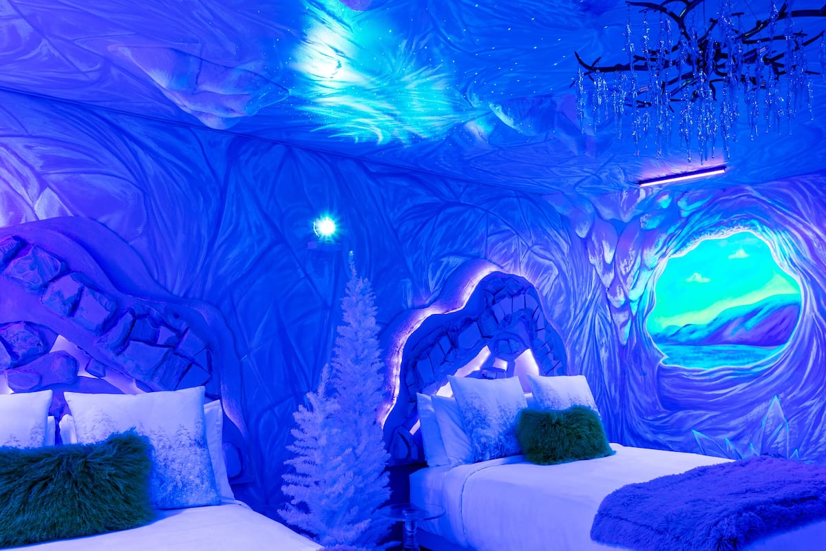 Ice Castle Double Queen