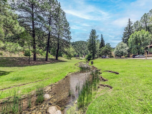 Condo (1 Bedroom) | Property amenity - Hunter's Lodge by Ruidoso Vacation Rentals (Ruidoso)