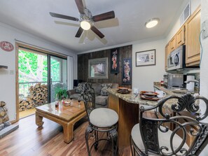 Condo (1 Bedroom) | Property amenity - Hunter's Lodge by Ruidoso Vacation Rentals (Ruidoso)