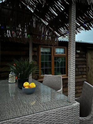 캐빈 | 야외 식당