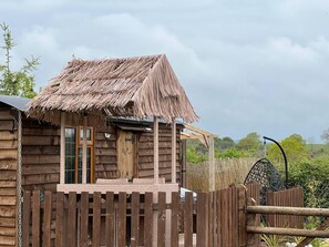 Cabin | Property grounds - Cute and Cosy Shepard hut With Wood Fuel hot tub (Kington)