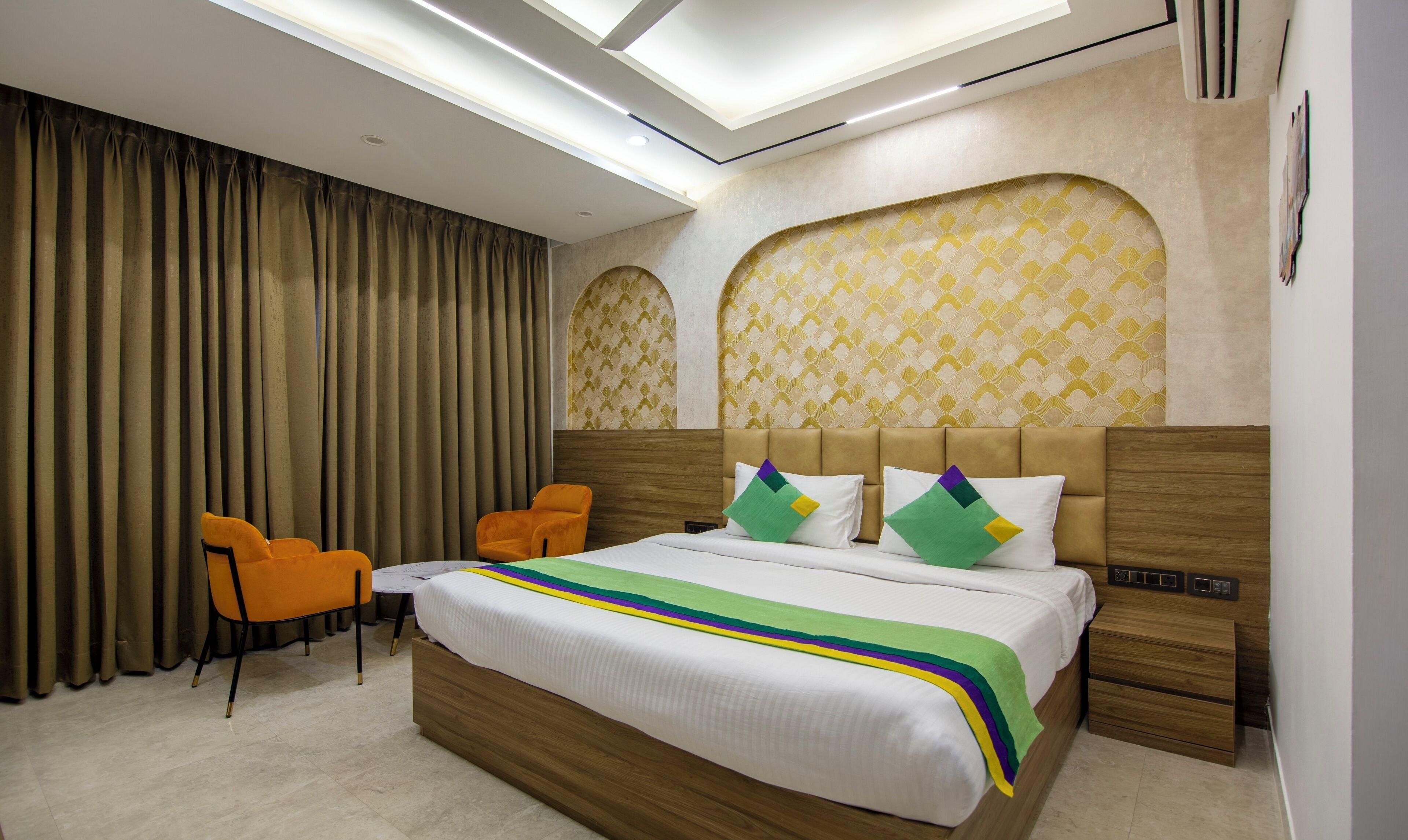 Photo - Treebo The Armani Near IGI Airport