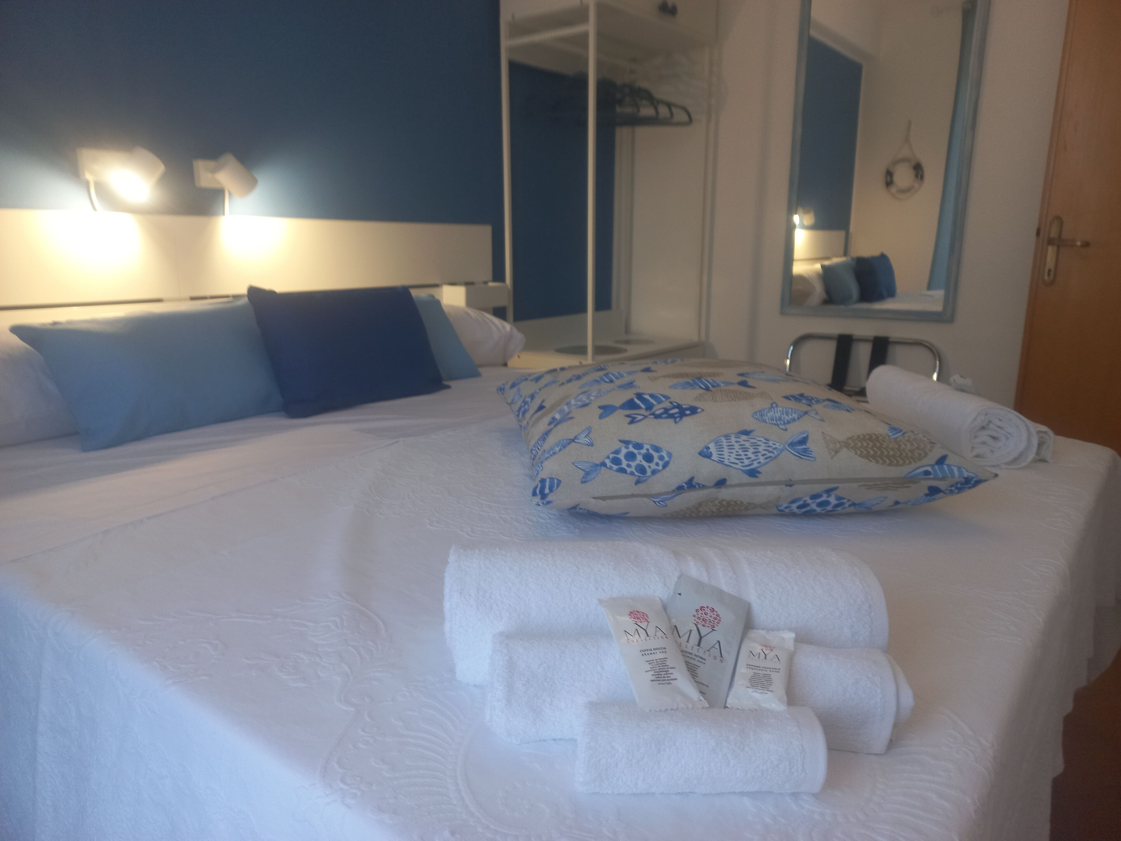 2 camere, una scrivania, ferro/asse da stiro, Wi-Fi