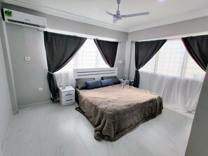 1 quarto, ferros/tábuas de passar roupa, Wi-Fi, roupa de cama
