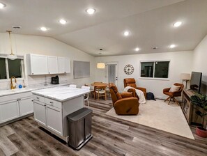 Interior - Private home with Hot Tub in the Heart of Breezy Point  (Breezy Point)